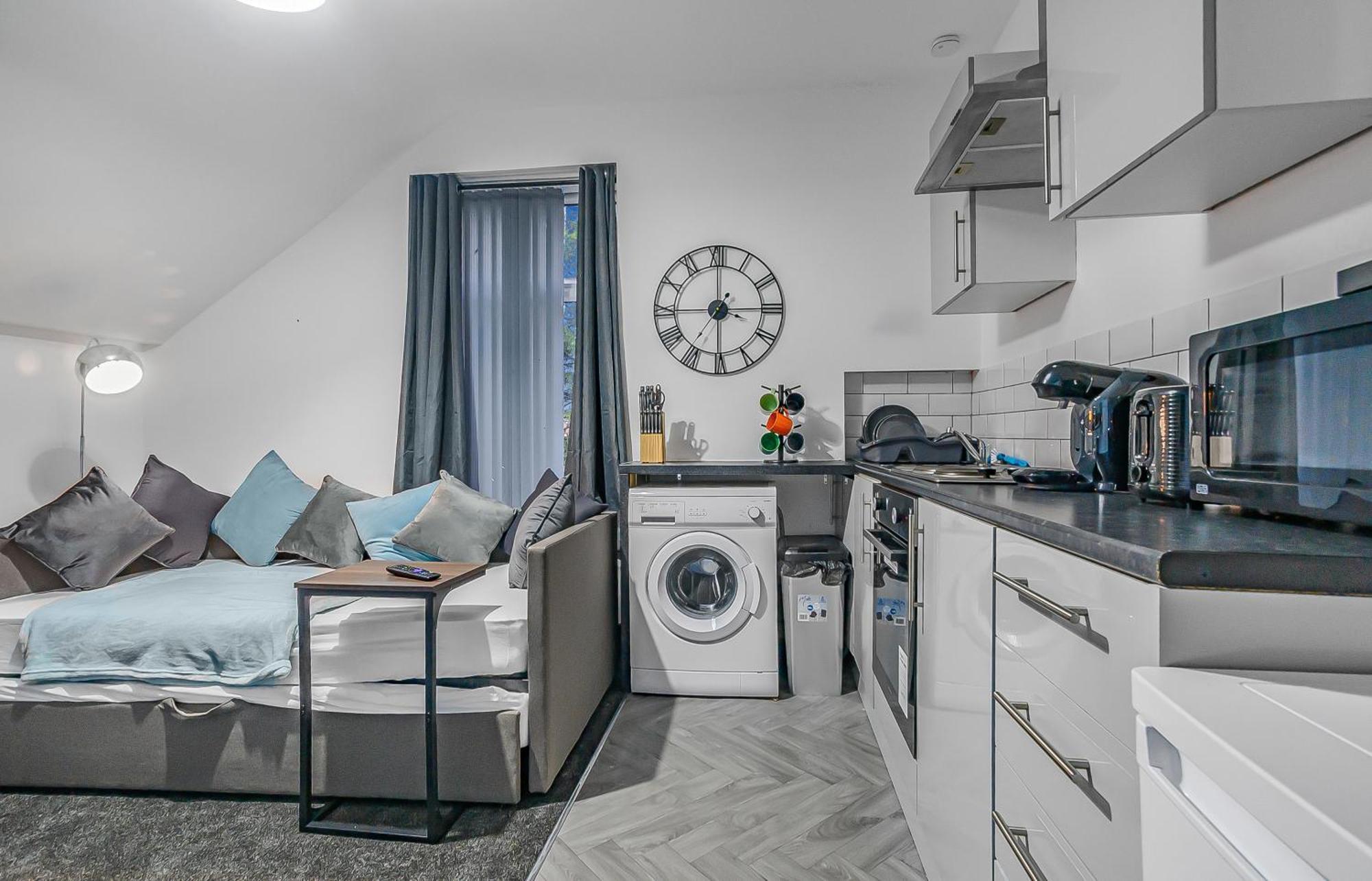 Cozy Near Hospital And Centre Апартаменты *